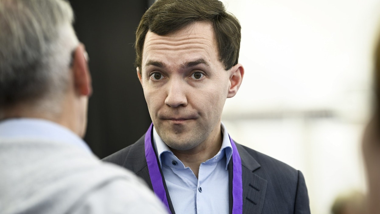 Helsingin Sanomat kertoi sunnuntaina julkaistussa artikkelissa, että useat nuoret naiset olivat kertoneet Rydmanin ahdistavalta tuntuneesta käytöksestä. LEHTIKUVA / EMMI KORHONEN.