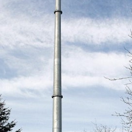 Witzmannin tuulivoimala sijaitsee Ylä-Itävallan osavaltiossa, 460 m korkeudessa merenpinnasta. Siivet lähtevät pyörimään, kun tuulennopeus on 2 m/s. Voimala toimii täydellä 20 kW teholla, kun tuulennopeus on 10 m/s ja järjestelmä kääntää myllyn kokonaan pois tuulesta, kun nopeus on 15 m/s.