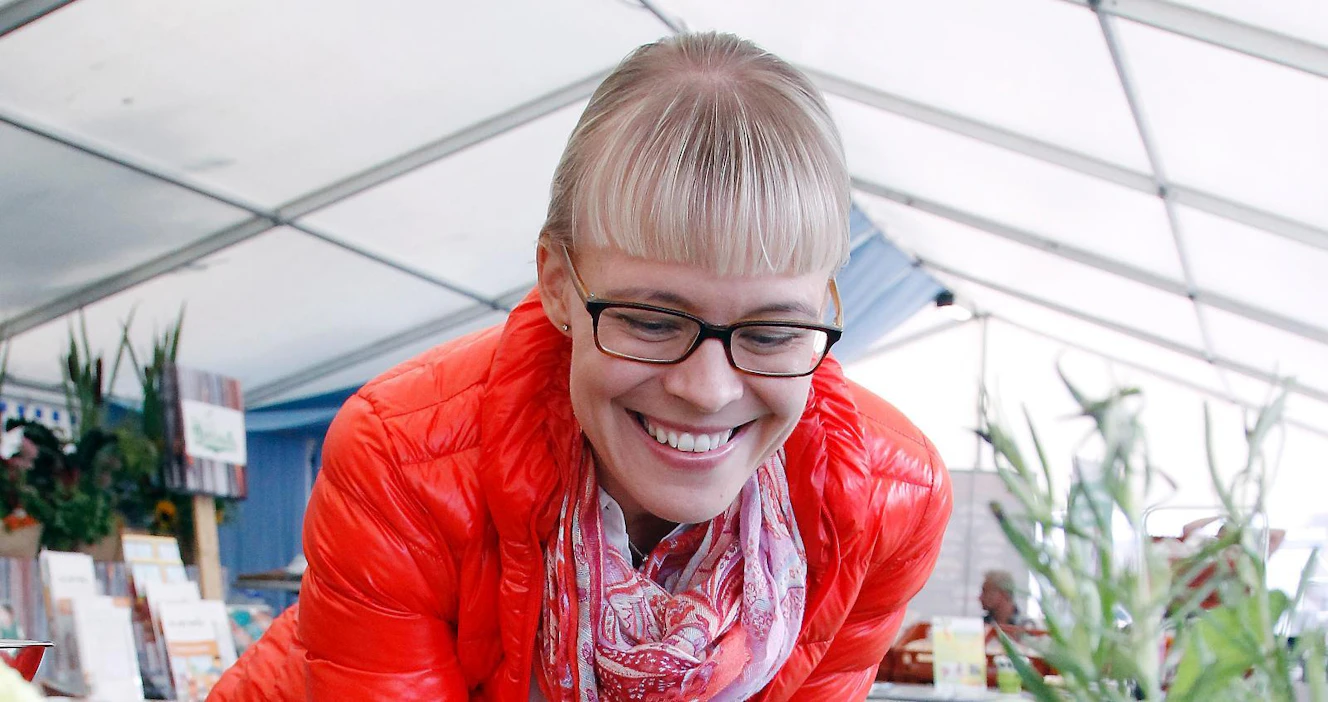 Valtiotieteen maisteri Bettina Lindfors siirtyy ELO-säätiön johtoon ensi viikolla.