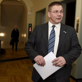 Perussuomalaisten kansanedustaja Juha Mäenpää katsoo, ettei ole loukannut mitään kansanryhmää.