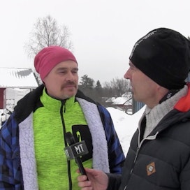Juha Jokinen haastattelee Ville Korjusta tämänkertaisessa MT Ravit -lähetyksessä.