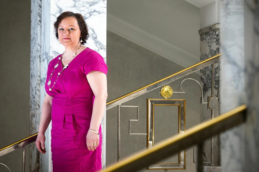 Keskustan Anne Kalmari valittiin maa- ja metsätalousvaliokunnan johtoon. Varapuheenjohtajaksi valittiin Teuvo Hakkarainen (ps.)