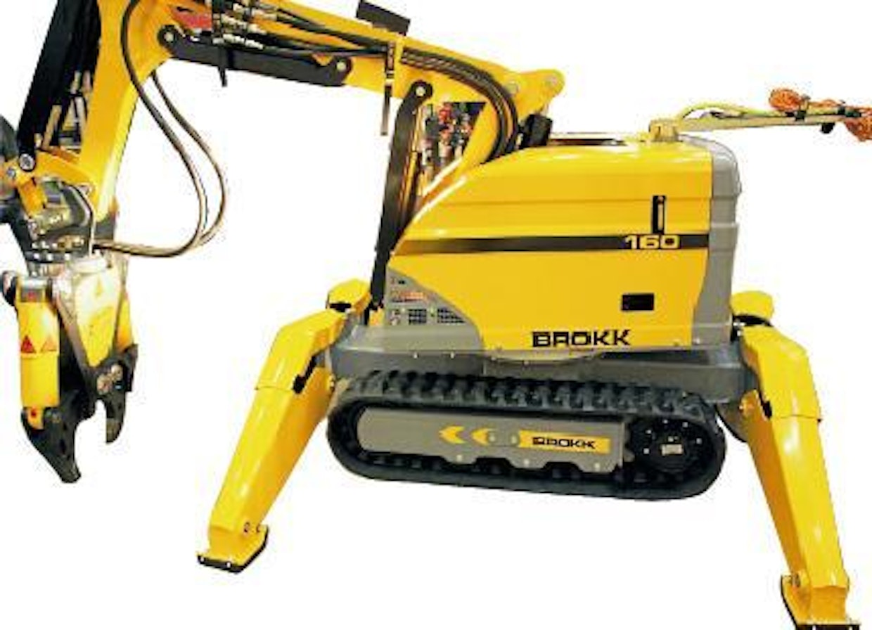 Brokk 160 -purkurobottia voidaan käyttää kaikenlaisissa purkutöissä ja se sopii ahtaisiinkin tiloihin.