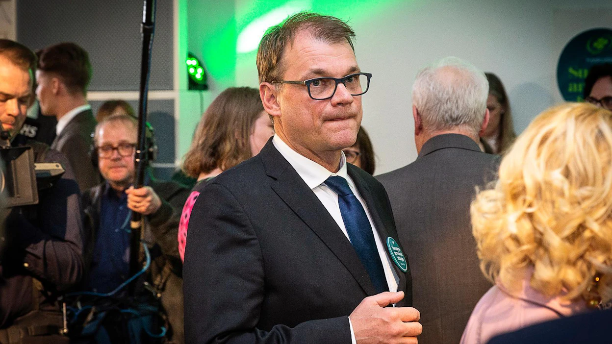 Vaaleissa historiallisen tappion kokenut keskusta sanoo nyt Juha Sipilän johdolla kyllä hallitusvastuulle.