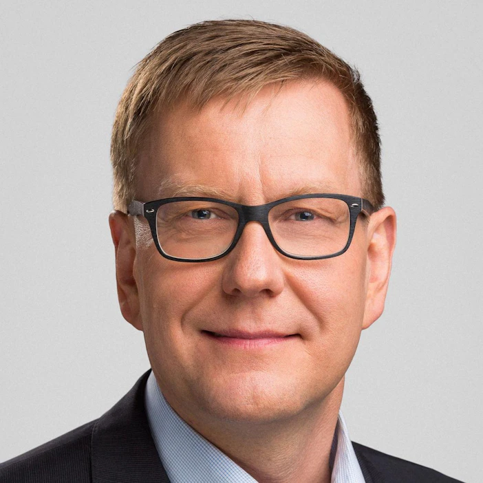 Ylen vastaavan päätoimittajan Atte Jääskeläisen mukaan Ylen toimituksissa on nostettu juttujen laatukriteerejä.