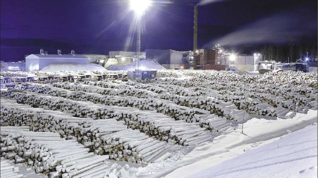 Kemijärven vanhan sellutehtaan tontilla toimivat Keitele Groupin saha ja liimapuutehdas. Uutta sellutehdasta suunnitellaan alueelle, jonka Kemijärven kaupunki on hankkinut sahan ja liimapuutehtaan vierestä. Timo Lindholm