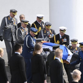 Presidentti Koivisto haudataan Hietaniemen hautausmaalle.