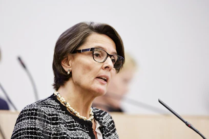 Keskustalainen liikenneministeri Anne Berner totesi tänään, ettei kilometrikorvausjärjestelmään olla tekemässä muutoksia.