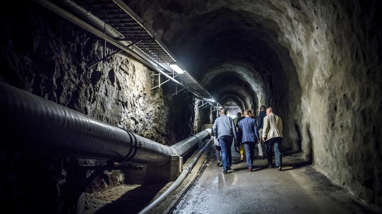 120 kilometriä pitkä Päijännetunneli tuo vettä pääkaupunkiseudulle noin miljoonan asukkaan ja teollisuuden käyttöön.
