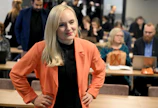 Vihreiden puheenjohtaja Maria Ohisalo puhui lauantaina vihreiden puoluevaltuuston kokouksessa Kouvolassa. 
