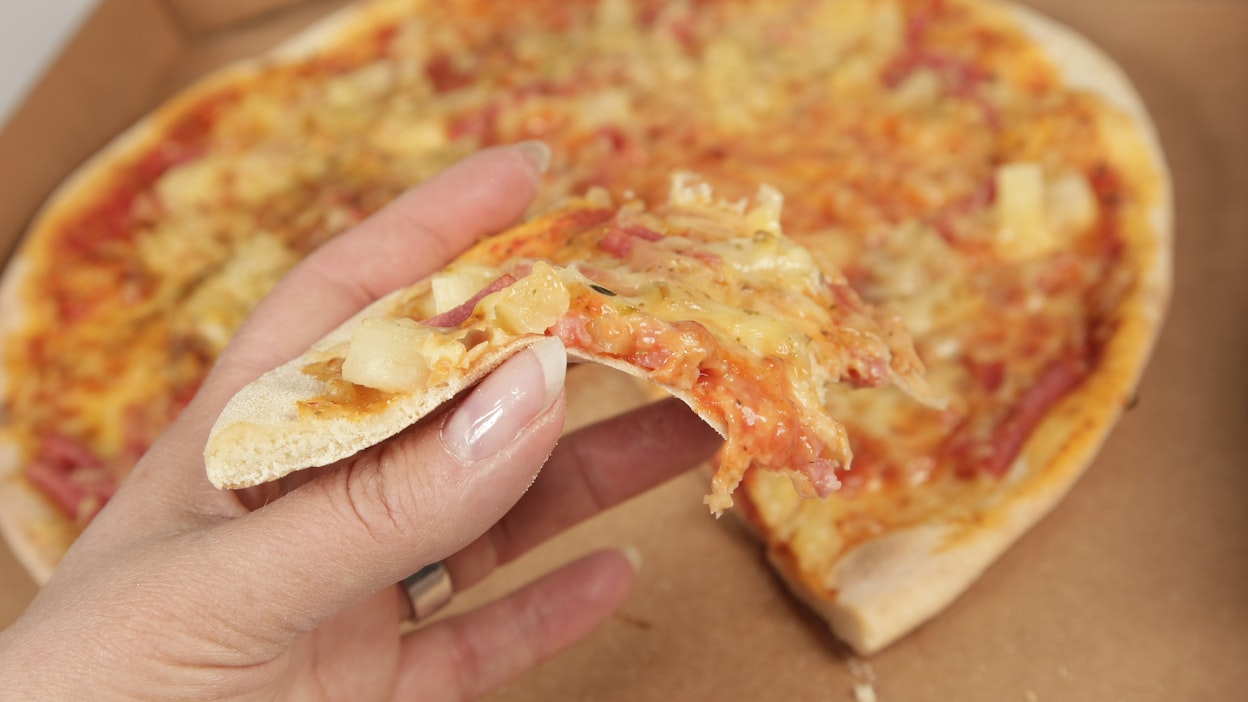 Pizza maistuu suomalaisille kotiinkuljetettuna.