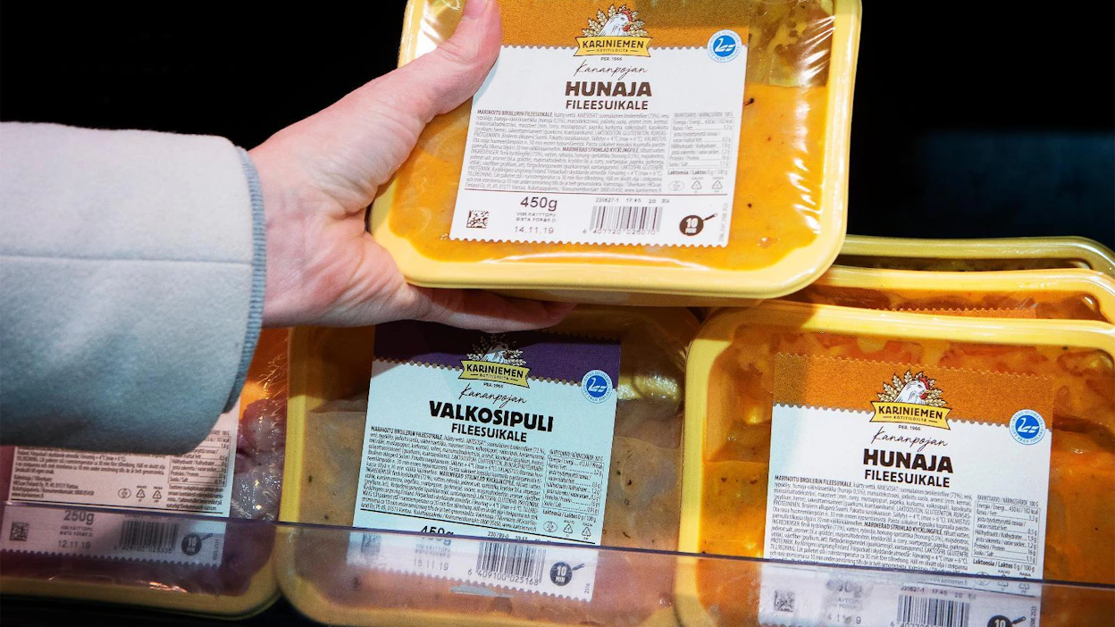 Kariniemen hunajamarinoidut suikaleet ovat pysyneet myynnin ykkösenä, vaikka rinnalle tuli heti alkuun myös valkosipuli ja mandariini.