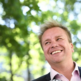Puolustusministeri Antti Kaikkosen perheeseen syntyi vauva. LEHTIKUVA / Martti Kainulainen