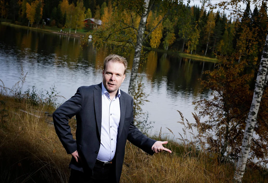 Akko-järven rantaan Uuraisilla kaavoitetaan tontteja uusille omakotitaloille. Kunnanjohtaja Juha Valkaman mukaan maaseutupaikan valtteja ovat turvallinen elinympäristö, hyvät palvelut ja voimakas yhteisöllisyys.
