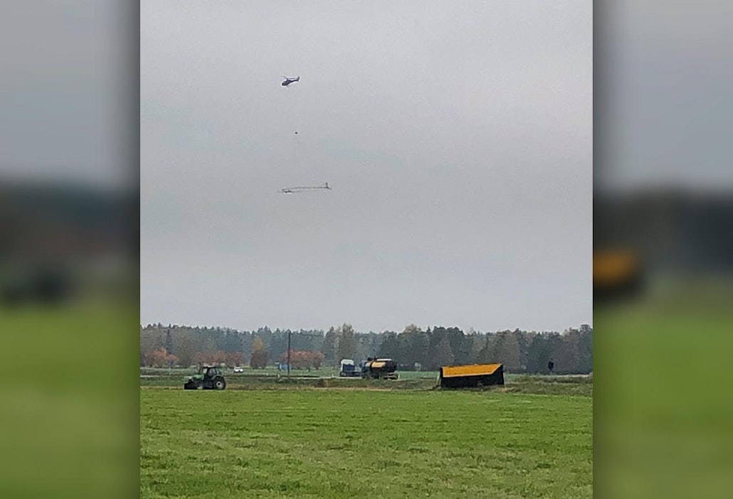 Malminetsintäkopteri kierteli Nivalan yllä reilu kuukausi sitten.