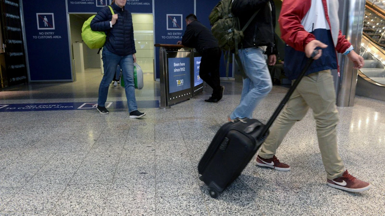 Viimeistenkin lomakohteisiin jumiin jääneiden suomalaismatkustajien pitäisi päästä tänään kotiin.