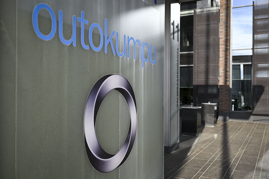 Työpaikkojen vähennykset ovat osa Outokummun uudelleenjärjestelyohjelmaa. LEHTIKUVA / Emmi Korhonen.