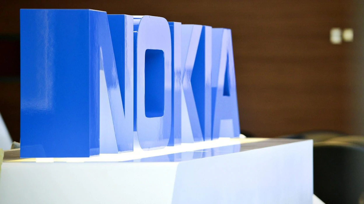 Nokia perusteli yt-neuvotteluja pitkän aikavälin kilpailukyvyn turvaamisella. LEHTIKUVA / AKU HÄYRYNEN