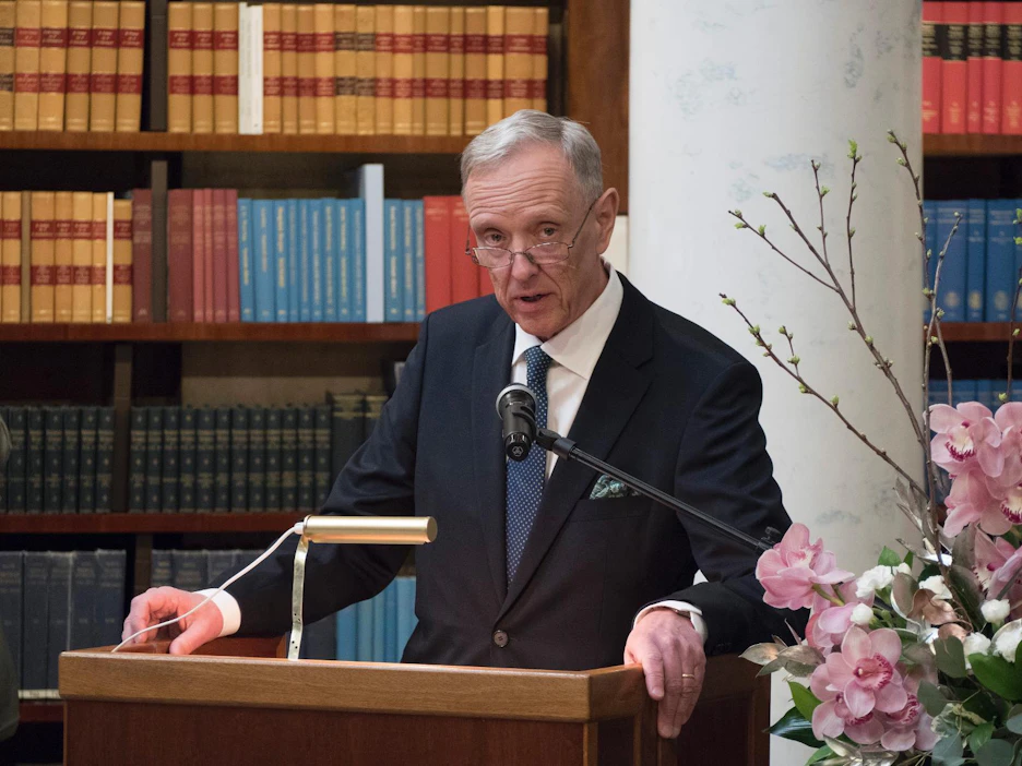 Ylen hallituksen puheenjohtaja Thomas Wilhelmsson.