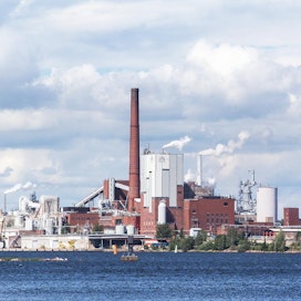 Stora Enson Sunilan sellutehtaan ligniinituotannon kaupallistaminen etenee ja yhtiön mukaan ensimmäinen asiakassopimus on jo solmittu.