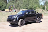Isuzu D-Max on vahvimmillaan siellä missä tarvitaan työkalua. Takuu on pidentynyt kolmesta viiteen vuoteen.