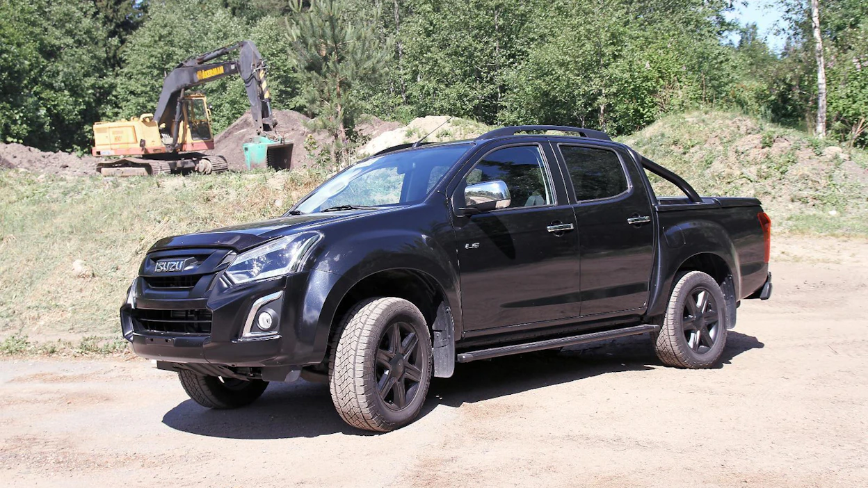 Isuzu D-Max on vahvimmillaan siellä missä tarvitaan työkalua. Takuu on pidentynyt kolmesta viiteen vuoteen.