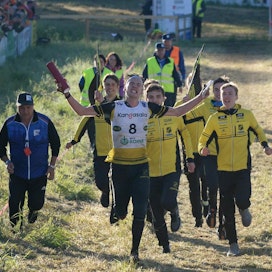 Viimeksi Jukolan viesti järjestettiin vuonna 2019, jolloin miesten sarjan voitti Stora Tuna OK 1 -joukkue. LEHTIKUVA / MIKKO STIG