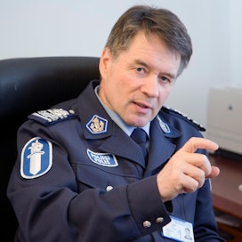 Poliisipäällikkö Kari Rantalan mielestä valtakunnallinen poliisiyksikkö voisi toimia reservinä nopeita tilanteita varten.