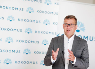 Kokoomuksen puheenjohtaja Petteri Orpo kritisoi hallituksen talous- ja työllisyyspolitiikkaa kovasanaisesti Jyväskylässä tänään tiistaina.