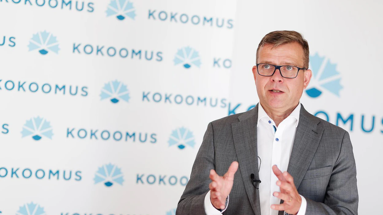 Kokoomuksen puheenjohtaja Petteri Orpo kritisoi hallituksen talous- ja työllisyyspolitiikkaa kovasanaisesti Jyväskylässä tänään tiistaina.