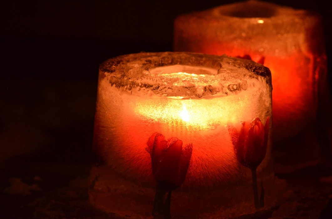 Nämä upeat kynttilälyhdyt taiteili MT:n toimittaja Satu Lehtonen.