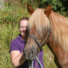 ”Ori Viksanteri on elämäni hevonen sekä paras kotikasvattimme”, kertoo Jenni Timlin.