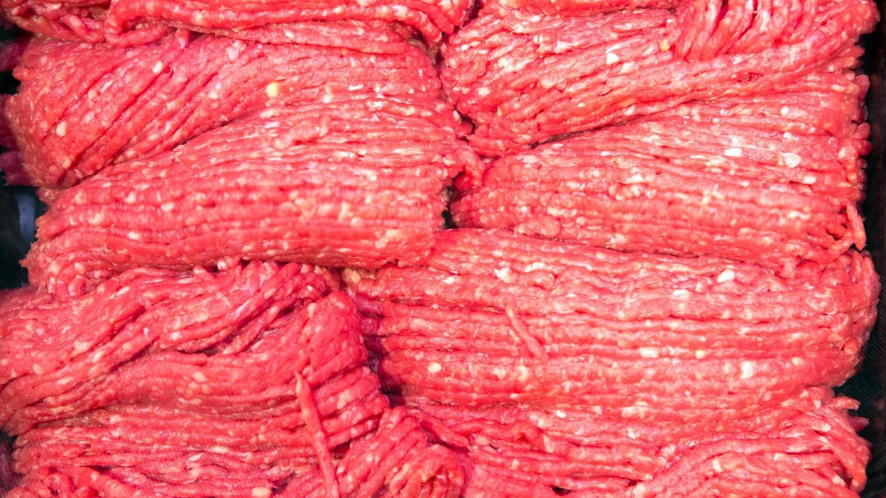 Esimerkiksi Turun kaupungin hankkima naudan jauheliha on lähes täysin saksalaista. Kuvituskuva.