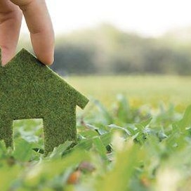 Lämpopumpulla lämmittäminen säästää ympäristöä ja rahaa. Nykyaikaiset lämpöpumput ovat automatiikan ansioista helppokäyttöisiä.