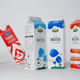 Arlan tuottajien mukaan Suomessa myytävistä Arla-tuotteista yli 90 % on suomalaisesta maidosta Suomessa valmistettuja.