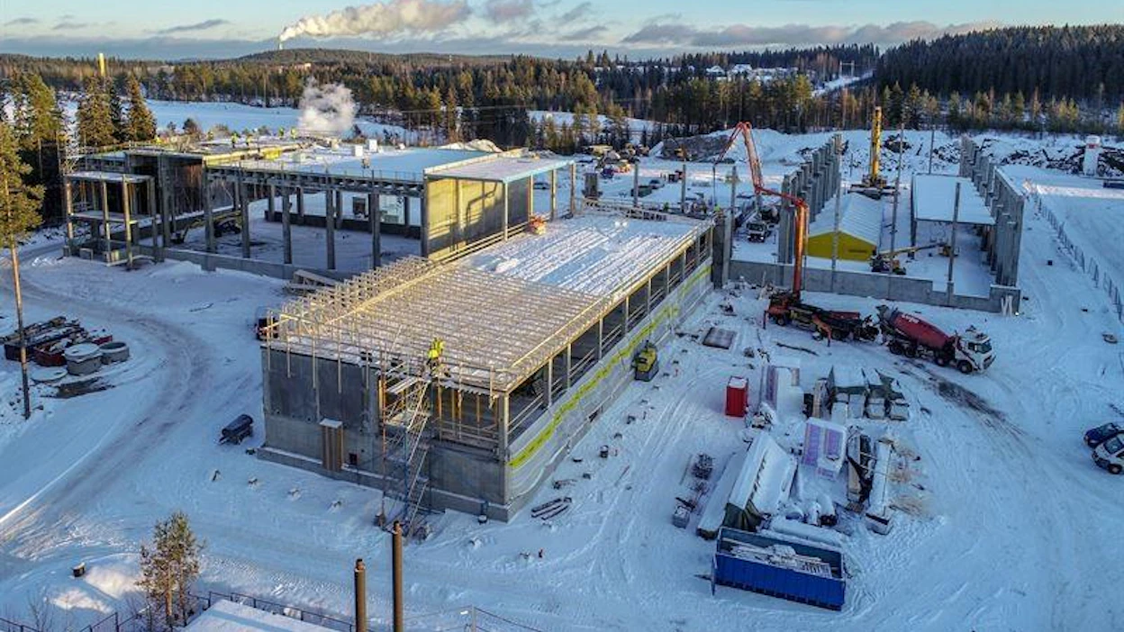 Spinnovan ja Suzanon tehdashankkeen rakennustyö on parhaillaan käynnissä Jyväskylässä.