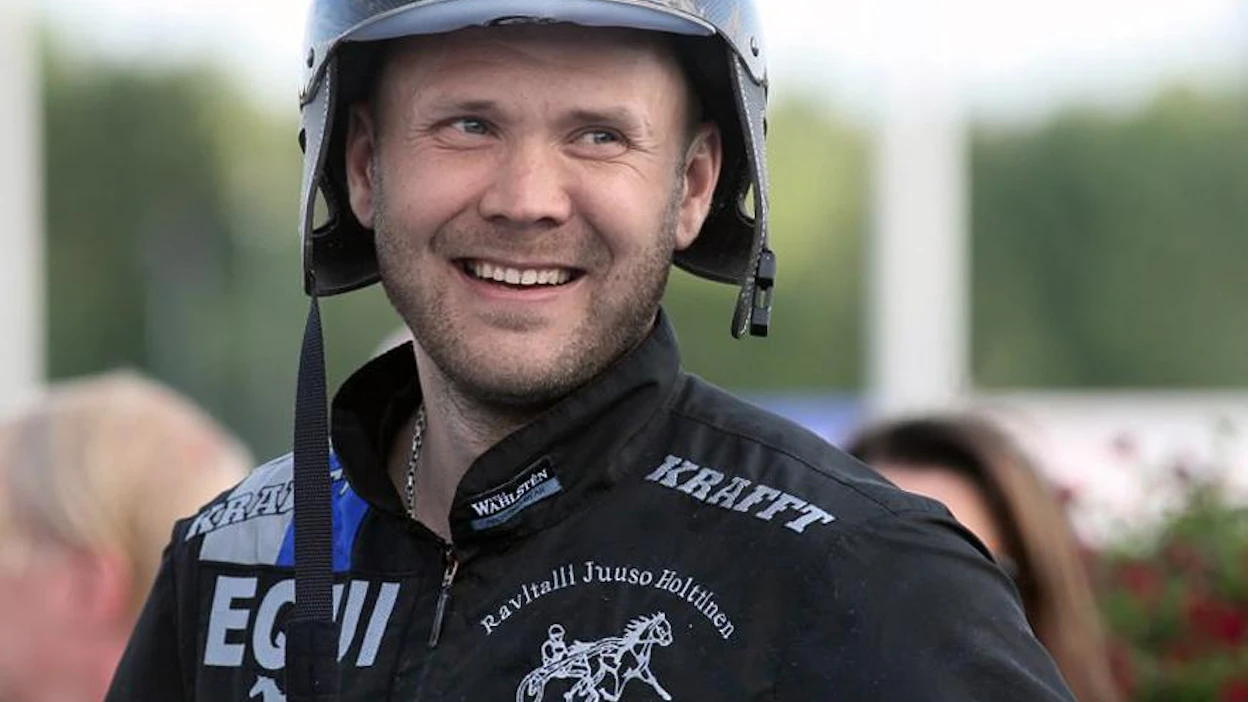 Juuso Holttisella on käsissään uusi mielenkiintoinen kilpuri.