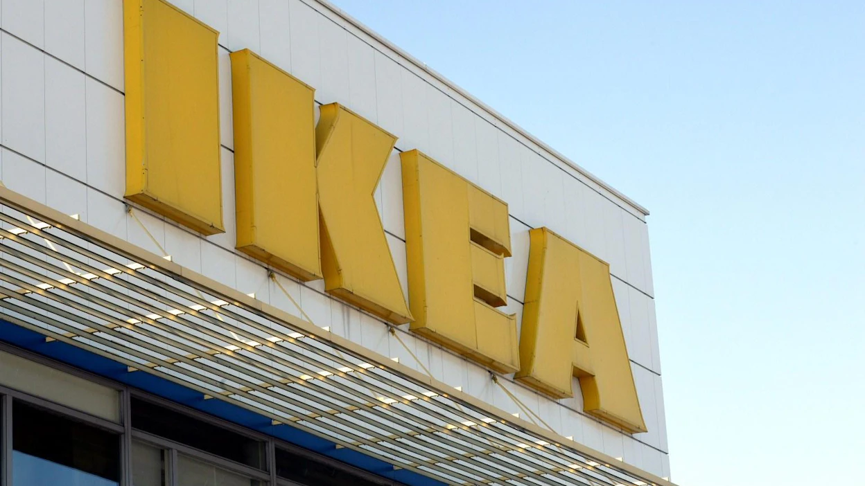 Kodintarvikkeita ja huonekaluja myyvä ruotsalaisjätti Ikea kokeilee kierrätystä. LEHTIKUVA / Kimmo Mäntylä