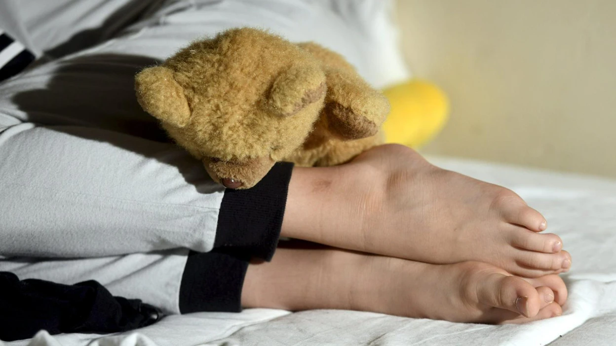 Pimeän verkon kyselytutkimukseen vastanneista lähes 40 prosenttia kertoi hakeutuneensa suoraan verkkovälitteiseen kontaktiin lapsen kanssa katsottuaan hyväksikäyttömateriaalia.