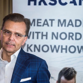 Jari Latvanen kertoo, että HK Scanin arvio tälle vuodelle on ennallaan: yhtiö pyrkii pääsemään viime vuoden vertailukelpoiseen liikevoittoon eli 13,2 miljoonaan euroon.