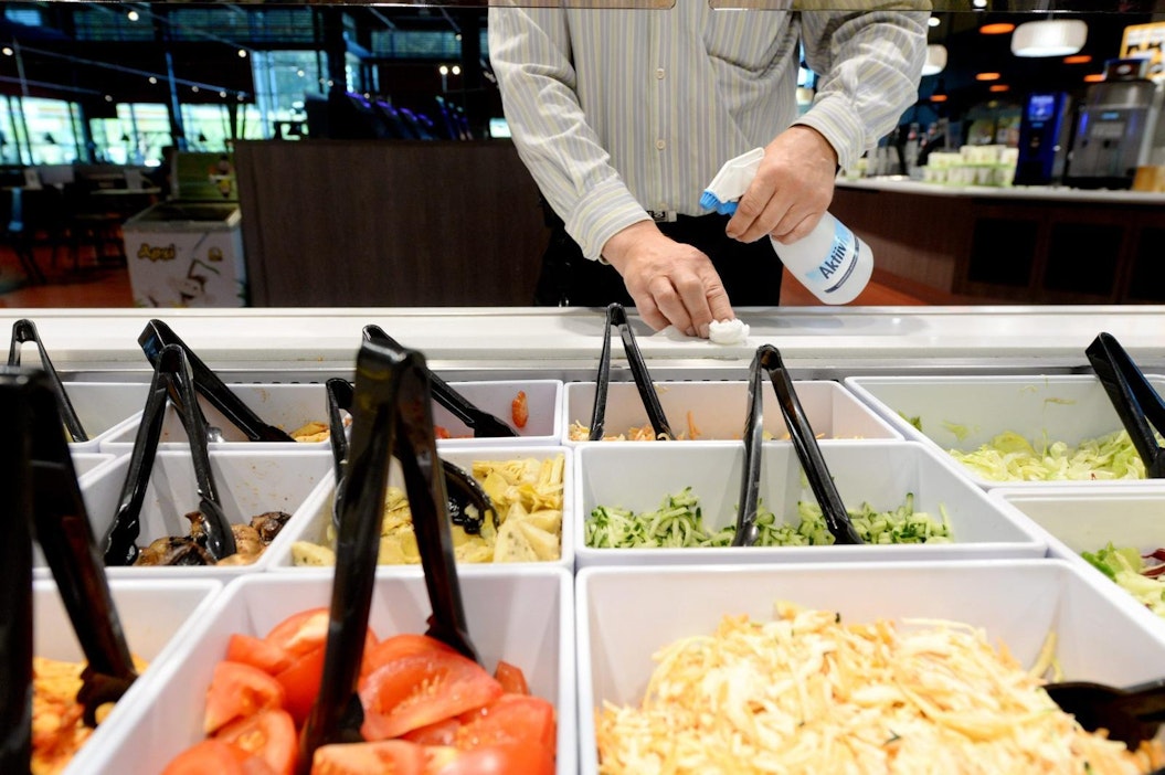 THL:n mukaan ravintoloiden aukiolo ei ole kiihdyttänyt koronaepidemiaa.