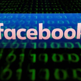 Virheellisen uutisen poistaminen Facebookista ei JSN:n mukaan riittänyt. LEHTIKUVA / AFP