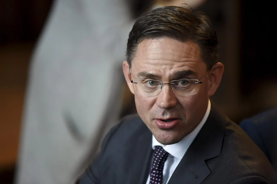 Sitran yliasiamieheksi valittu Jyrki Katainen ei saa lobata komission jäseniä kahteen vuoteen sellaisista asioista, jotka ovat kuuluneet hänen salkkuunsa. LEHTIKUVA / ANTTI AIMO-KOIVISTO