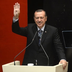 Turkki kamppailee taloudellisen kriisin partaalla. Kuvassa presidentti Recep Tayyip Erdogan.