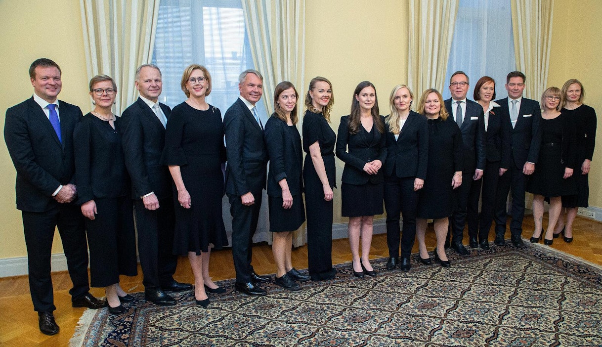 Pääministeri Sanna Marinin hallituksen jäseniä joulukuussa 2019.