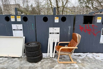 Kierrätyspalvelu Rinki Ekopiste aloittaa kameravalvonnan Tampereella, sillä paikat ovat päätyneet törkyiseen kuntoon.