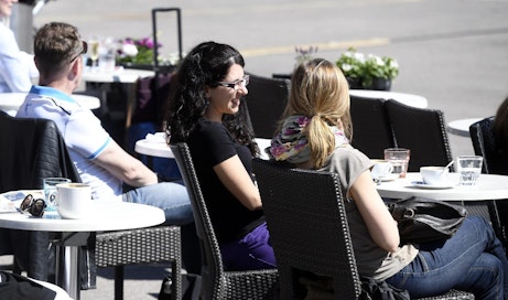 Kuukausittain julkistettava tuotannon suhdannekuvaaja ennakoi bruttokansantuotteen kehitystä. LEHTIKUVA / HEIKKI SAUKKOMAA