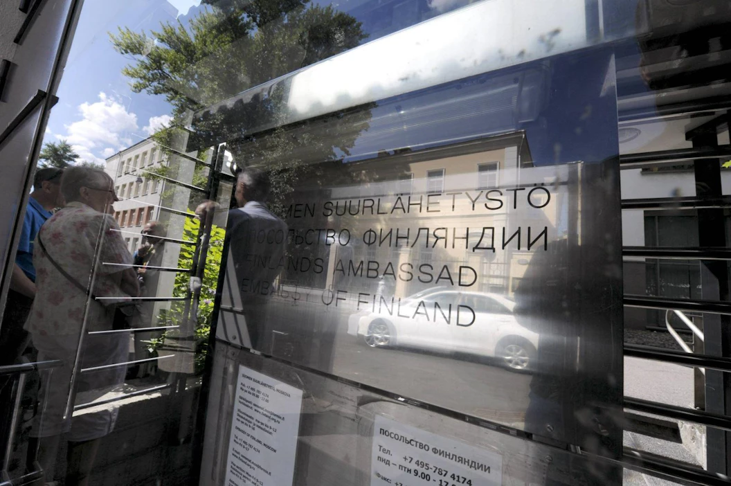 Uudet vaatimukset julkaistaan Suomen Venäjällä sijaitsevien viisumikeskusten verkkosivuilla. LEHTIKUVA / JUSSI NUKARI