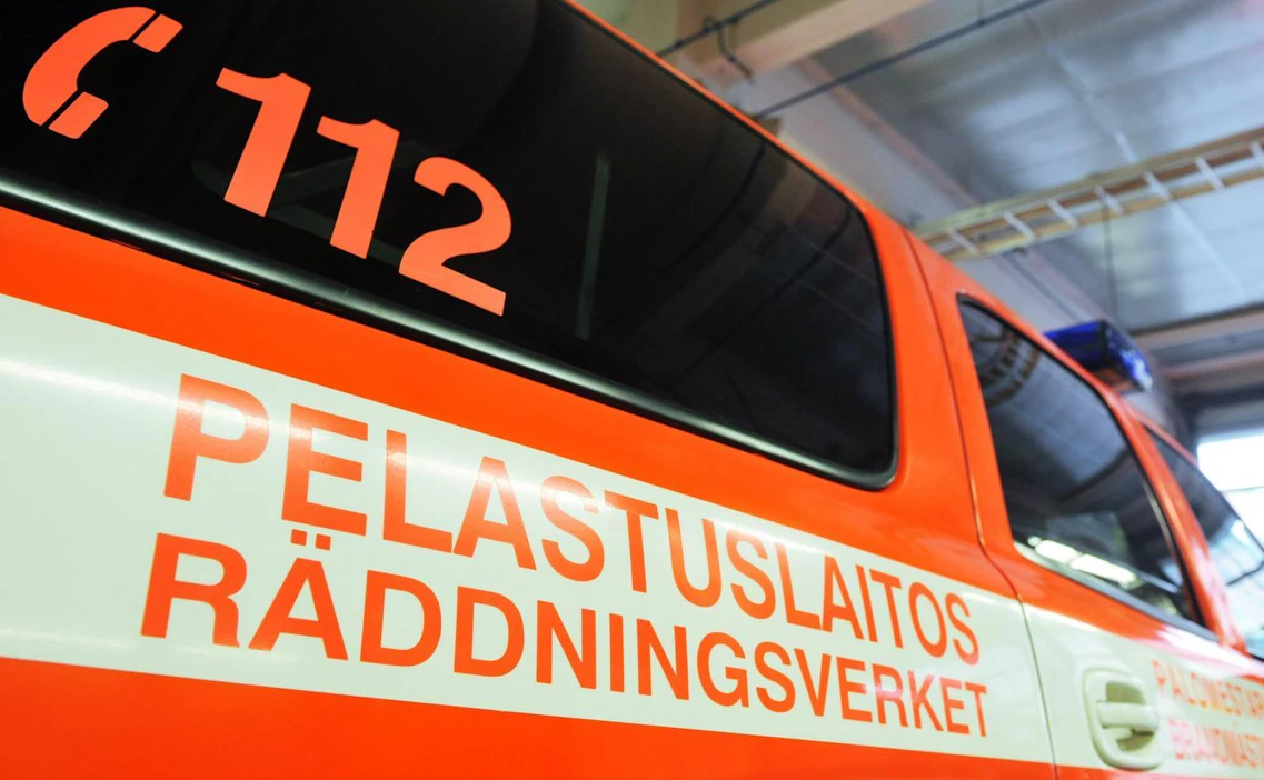 Onnettomuus sattui hieman ennen puoltayötä tasoristeyksessä noin kaksi kilometriä Juankosken keskustasta Siilinjärvelle päin.