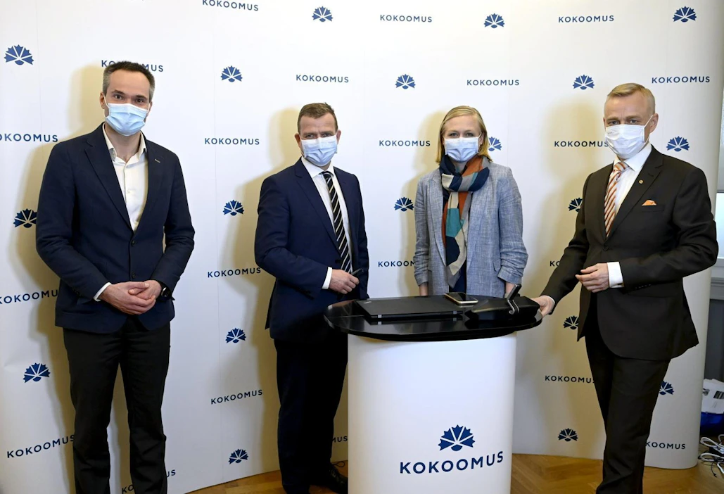 Kokoomuksen Kai Mykkänen, Petteri Orpo, Elina Lepomäki ja Timo Heinonen kertoivat puolueen esityksistä Suomen 2020-luvun talouspolitiikaksi. LEHTIKUVA / ANTTI AIMO-KOIVISTO